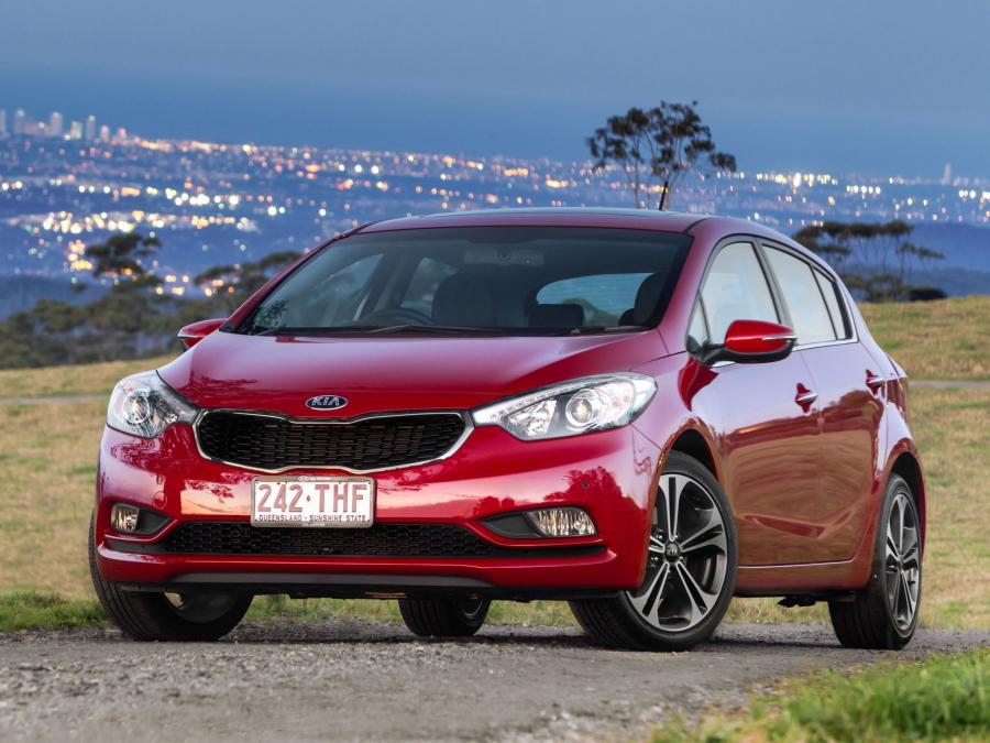  Kia Cerato Hatchback 2013 года  (AU) (фото 19 из 23)